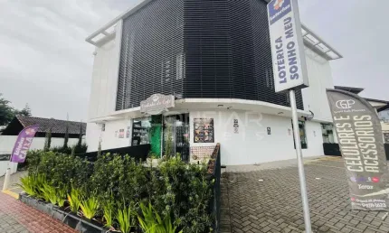 Sala comercial localizada no coração do Bairro Comasa por R$1.400,00 + TAXAS
