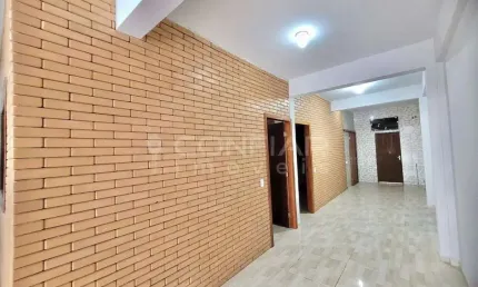 Apartamento com 2 quartos e 2 banheiros no Boehmerwaldt por R$1800,00