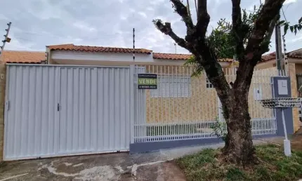 Casa com 3 quartos à venda na Rua das Seringueiras, 660, Parque das Bandeiras, Maringá