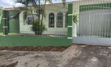 Casa com 4 quartos à venda na Rua Valeriana, 151, Jardim Pinheiros, Maringá