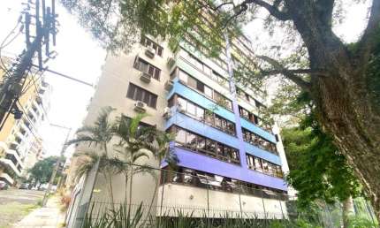 Apartamento com 3 quartos à venda na Rua Tiradentes, 23, Centro, Santa Maria