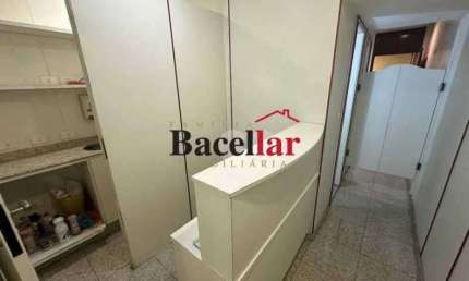 Sala comercial com 1 sala à venda na Rua Miguel Lemos, Copacabana, Rio de Janeiro, 39 m2 por R$ 294.000