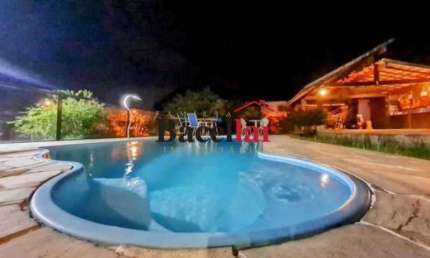 Casa em condomínio fechado com 3 quartos à venda na Rua VII, Limoeiro, Guapimirim, 202 m2 por R$ 700.000
