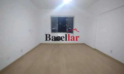 Kitnet / Stúdio à venda na Rua Siqueira Campos, Copacabana, Rio de Janeiro, 29 m2 por R$ 460.000