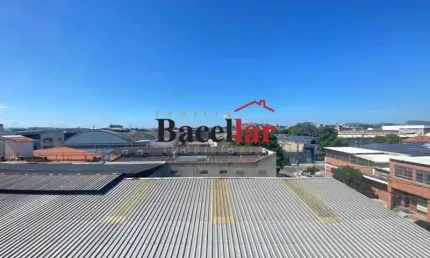 Apartamento com 2 quartos à venda na Rua Dezenove de Outubro, Bonsucesso, Rio de Janeiro, 58 m2 por R$ 220.000