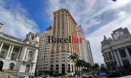 Sala comercial para alugar na Avenida Treze de Maio, Centro, Rio de Janeiro, 65 m2 por R$ 1.200