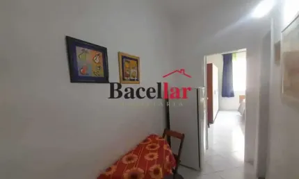 Kitnet / Stúdio à venda na Rua Barata Ribeiro, Copacabana, Rio de Janeiro, 27 m2 por R$ 460.000