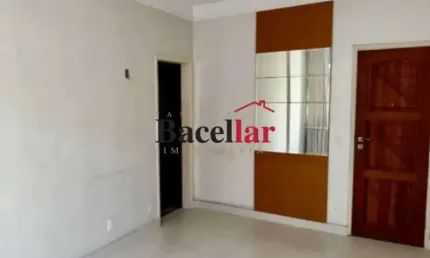 Apartamento com 2 quartos à venda na Rua Pompeu Loureiro, Copacabana, Rio de Janeiro, 75 m2 por R$ 800.000