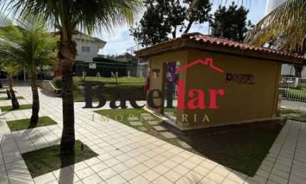 Apartamento com 2 quartos à venda na Estrada Rodrigues Caldas, Taquara, Rio de Janeiro, 55 m2 por R$ 209.000