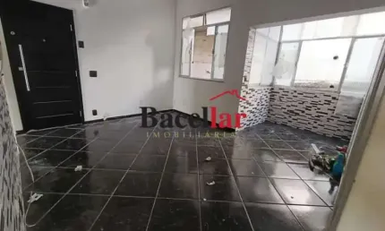 Apartamento com 2 quartos à venda na Rua Cândido de Oliveira, Rio Comprido, Rio de Janeiro, 60 m2 por R$ 110.000