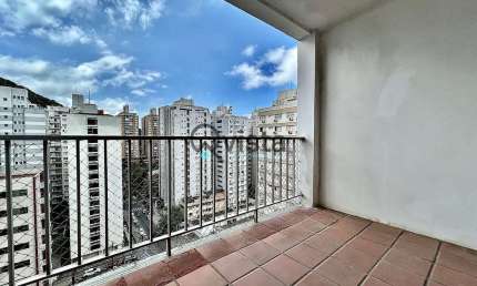 Apartamento à Venda na Pitangueiras no Guarujá | QVista Inteligência Imobiliária Guarujá