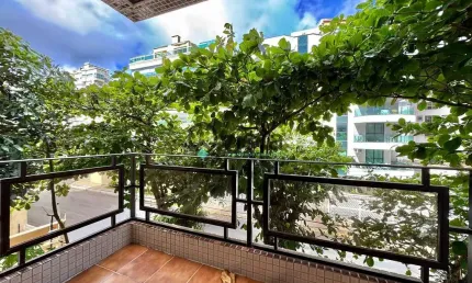 Apartamento à venda na enseada no guarujá | qvista inteligência imobiliário