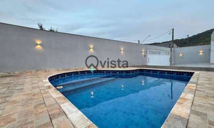Casa à venda no Guaiúba no Guarujá, SP | QVista Inteligência Imobiliária Guarujá