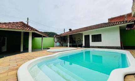 Casa à venda no Guaiúba no Guarujá, SP | QVista Inteligência Imobiliária Guarujá