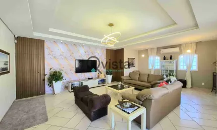 Casa com 3 quartos para alugar na Rua Luiz Rodrigues Pedro, 210, Enseada, Guarujá