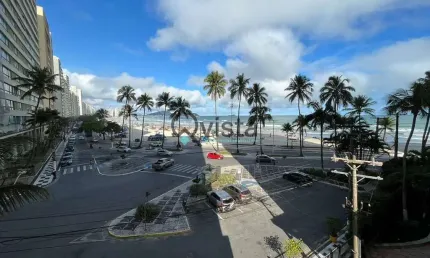 Apartamento  à Venda na Pitangueiras no Guarujá | QVista Inteligência Imobiliária Guarujá