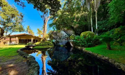 Casa à venda no Guaiúba no Guarujá, SP | QVista Inteligência Imobiliária Guarujá