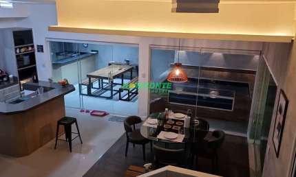 Casa com 3 dormitórios à venda, 290 m² - Urbanova - São José dos Campos/SP