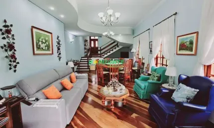 Casa com 3 dormitórios à venda, 257 m² por R$ 1.600.000,00 - Urbanova - São José dos Campos/SP