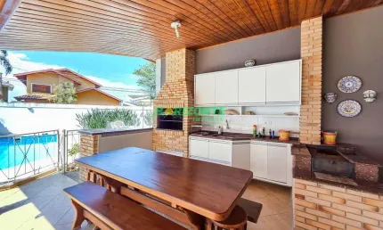 Casa com 4 dormitórios, sendo 2 suites, à venda, 315 m²  - Urbanova - São José dos Campos/SP