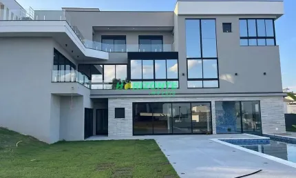 Excelente Casa de esquina Urbanova - São Jose dos Campos