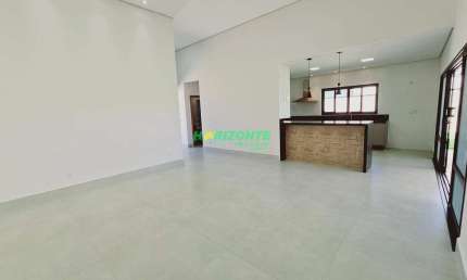 Casa com 3 dormitórios para alugar, 253 m² - Urbanova - São José dos Campos/SP