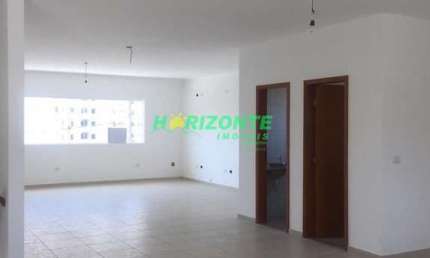 Salão para alugar com 88m2, parte superior do predio  Urbanova São José dos Campos SP