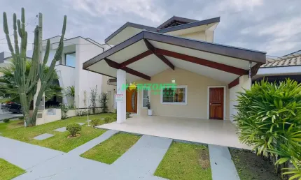 Casa com 3 dormitórios para alugar,  com piscina  Bairro  Urbanova - São José dos Campos/SP