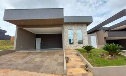 A venda uma casa com 03 Dormitórios no Condomínio Res. Maria Julia, São Jose do Rio Preto S/P.
