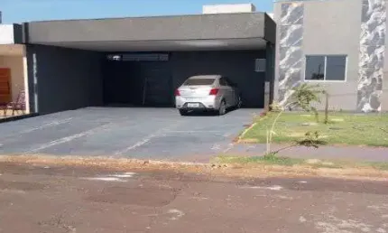 Térrea para venda tem 215 metros quadrados com 3 quartos em Condomínio Portal do Sol - Guapiaçu - SP