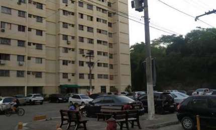 Apartamento para Venda em São Gonçalo, Colubandê, 2 dormitórios, 1 banheiro, 1 vaga