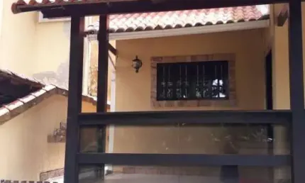 Casa em Condomínio para Venda em Niterói, Santa Barbara, 2 dormitórios, 2 banheiros, 1 vaga