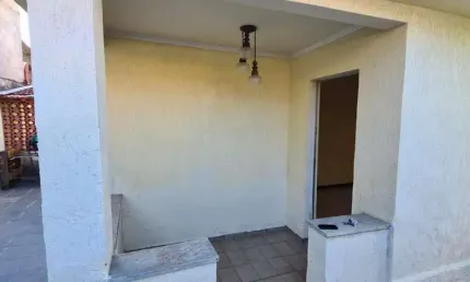 Casa para Venda em Niterói, Engenhoca, 2 dormitórios, 1 banheiro