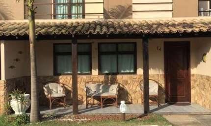 Casa em Condomínio para Venda em Rio das Ostras, Centro, 4 dormitórios, 1 suíte, 2 banheiros, 2 vagas