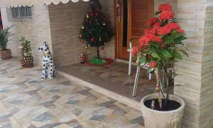 Casa para Venda em São Gonçalo, Trindade, 3 dormitórios, 1 banheiro, 4 vagas