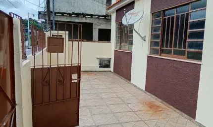 Casa para Venda em São Gonçalo, Boaçu, 2 dormitórios, 1 banheiro, 2 vagas