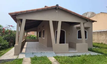 Casa para Venda em São Pedro da Aldeia, Balneário das Conchas, 2 dormitórios, 2 banheiros, 2 vagas