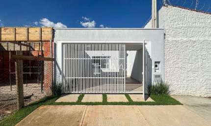 Casa com 3 dormitórios, sendo 1 suíte à venda, 100 m² por R$ 750.000,00 - Aqui se Vive - Indaiatuba/SP