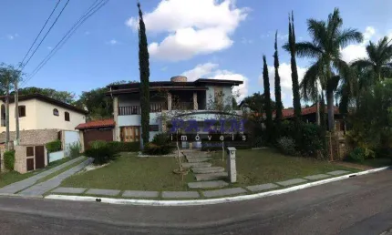 Casa com 4 dormitórios à venda, 600 m² por R$ 3.200.000,00 - Condomínio Vista Alegre - Sede - Vinhedo/SP