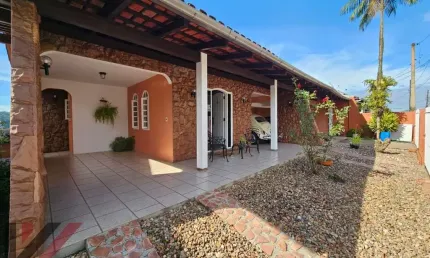 Casa com 3 quartos à venda na Vila Nova, Blumenau , 317 m2 por R$ 1.200.000