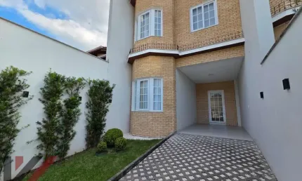 Casa com 3 quartos à venda em água verde, blumenau , 137 m2 por r$ 930.000