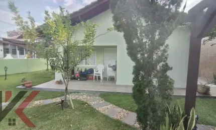 Casa com 4 quartos para alugar no Velha, Blumenau , 190 m2 por R$ 6.000