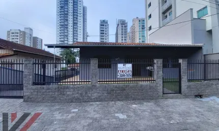 Apartamento com 1 quarto para alugar no itoupava seca, blumenau , 45 m2 por r$ 1.300