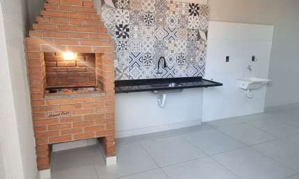 Casa à Venda com 4 dormitórios - Mary Dota - Bauru / SP