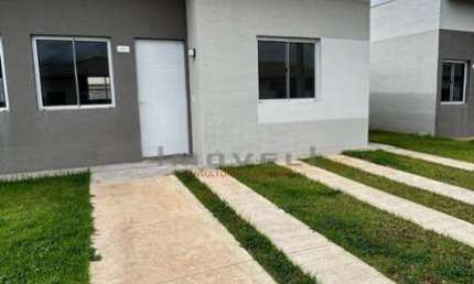 Casa com 3/4 sendo 1 suíte no Condomínio Origem do Sol