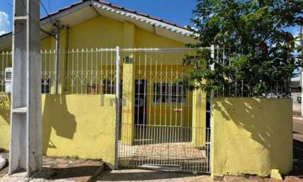 Casa com 2 quartos para alugar na Rua R.c, 1, Unipark, Várzea Grande