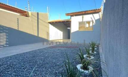 Casa com 2/4 no bairro Jardim Paula II em Várzea Grande