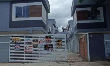 Casa para Venda em Rio das Ostras, Âncora, 2 dormitórios, 1 suíte, 3 banheiros, 1 vaga