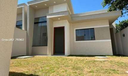 Casa para Locação em Rio das Ostras, Jardim Marileia, 3 dormitórios, 2 suítes, 3 banheiros, 3 vagas