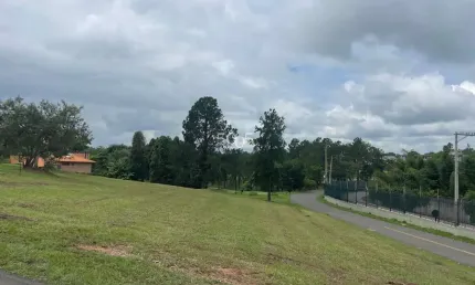 Excelente terreno à venda no condomínio Terras de São José em Itu com 2800m2 de área útil.